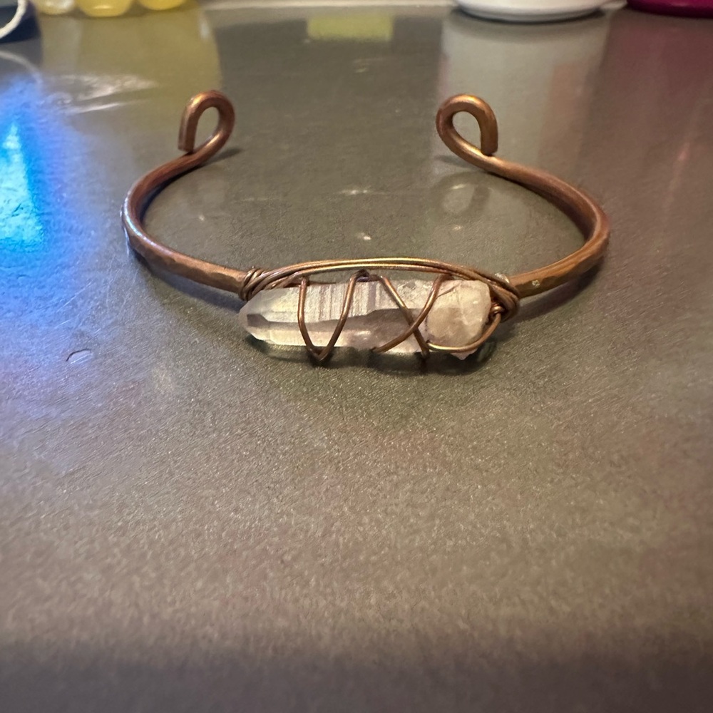 Rose quartz and bronze bracelet